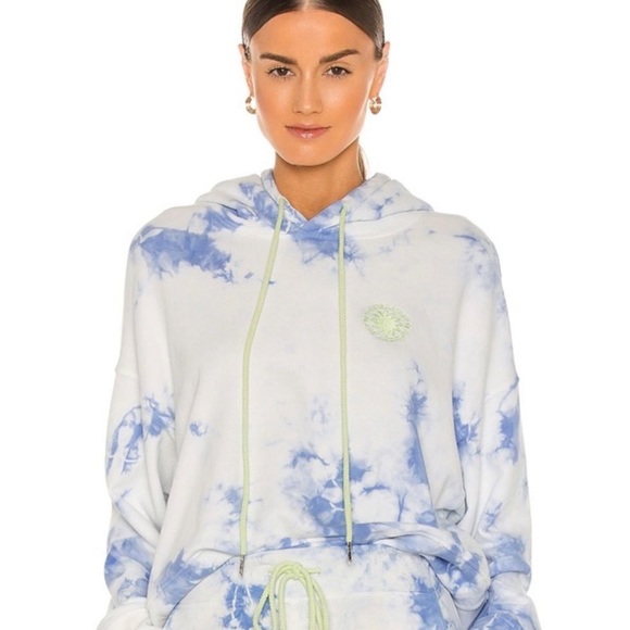 Daydreamer Tops - Daydreamer tie dyed pullover hoodie size medium